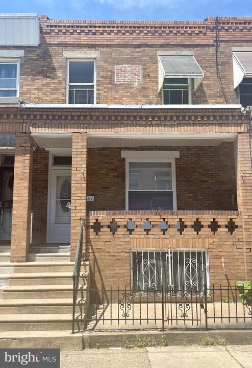 6117 Wheeler St in Philadelphia, PA - Building Photo