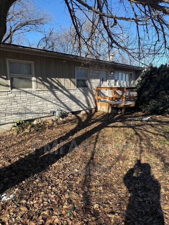3105 SE Adams St in Topeka, KS - Building Photo