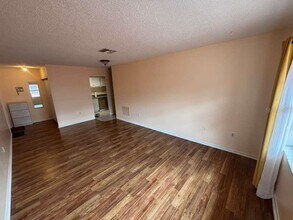 660 62nd Ave N in St. Petersburg, FL - Building Photo - Building Photo