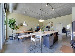 345 6th Ave N in Minneapolis, MN - Building Photo - Building Photo