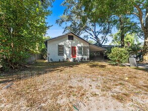 8210 N Klondyke St in Tampa, FL - Building Photo - Building Photo