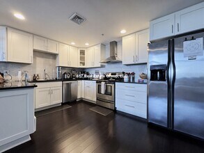 950 Broadway in Chelsea, MA - Building Photo - Building Photo