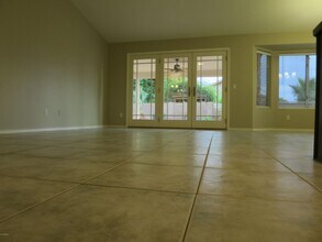9139 W Davis Rd in Peoria, AZ - Building Photo - Building Photo