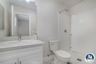 9841 Alburtis Ave in Santa Fe Springs, CA - Building Photo - Building Photo