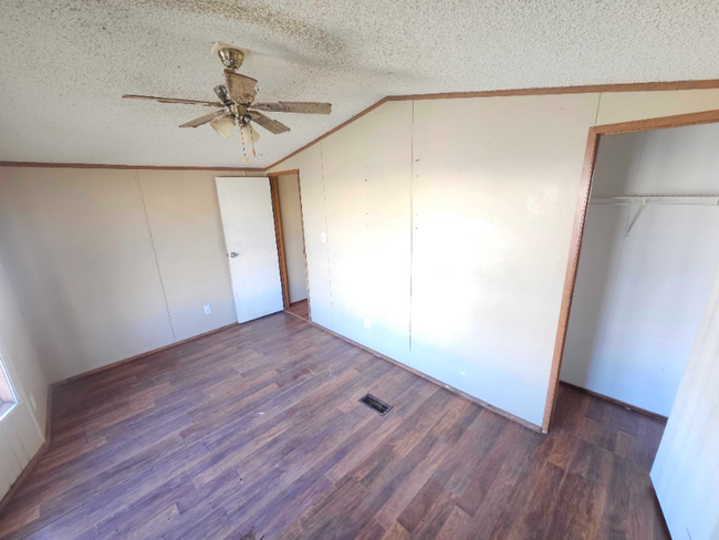 2504 SW Jefferson Ave in Lawton, OK - Building Photo - Building Photo