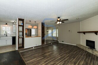 3300 Fall Cir in Snellville, GA - Building Photo - Building Photo