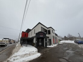 188 Mountain Rd in Moncton, NB - Building Photo