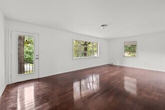 1133 Woodslee St in Birmingham, AL - Building Photo - Building Photo
