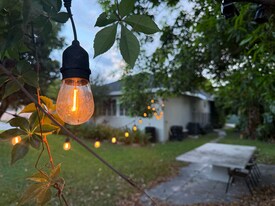 934 SW 8th Ct in Miami, FL - Building Photo
