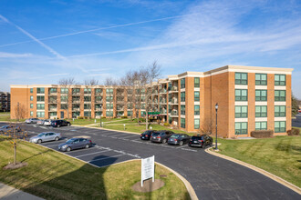 luther village in Arlington Heights, IL - Building Photo - Primary Photo