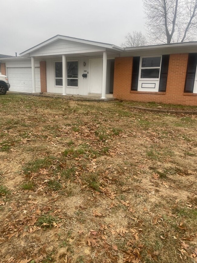 property at 1700 Verlene Dr