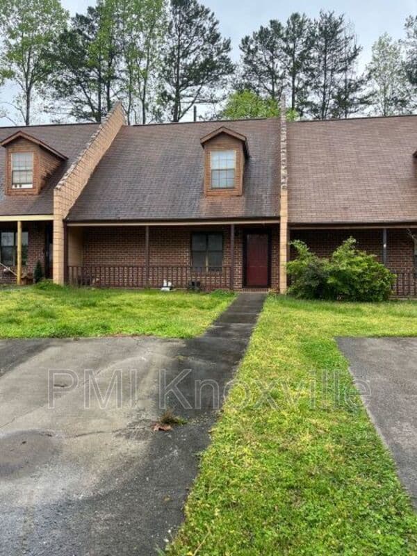 property at 4427 Townhouse Way