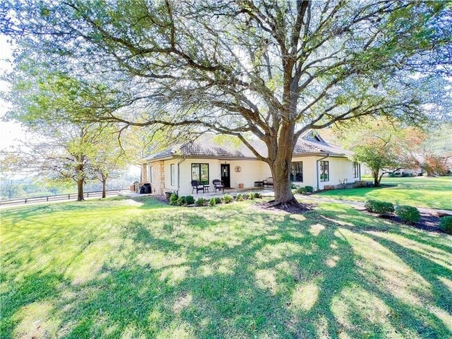 1707 Clubhouse Hill Dr in Spicewood, TX - Building Photo - Building Photo