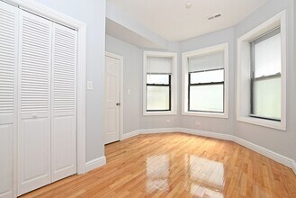 349 E 48th St in Chicago, IL - Building Photo - Building Photo
