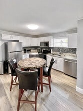 3619 E Frierson Ave in Tampa, FL - Building Photo - Building Photo