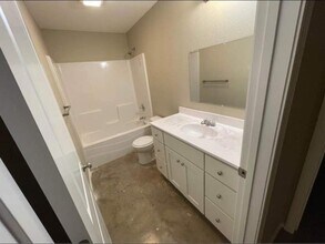 211 1st St in Marble Hill, MO - Building Photo - Building Photo