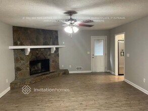3345 Holliglen Dr in Marietta, GA - Building Photo - Building Photo