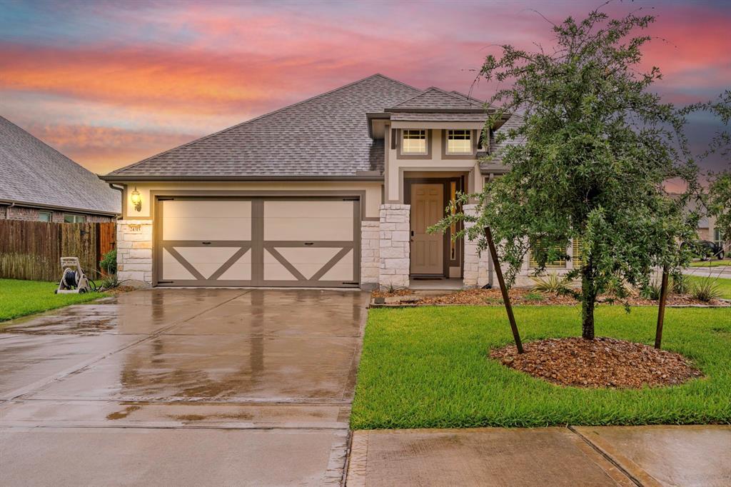 24315 Devon Park Dr in Katy, TX - Building Photo