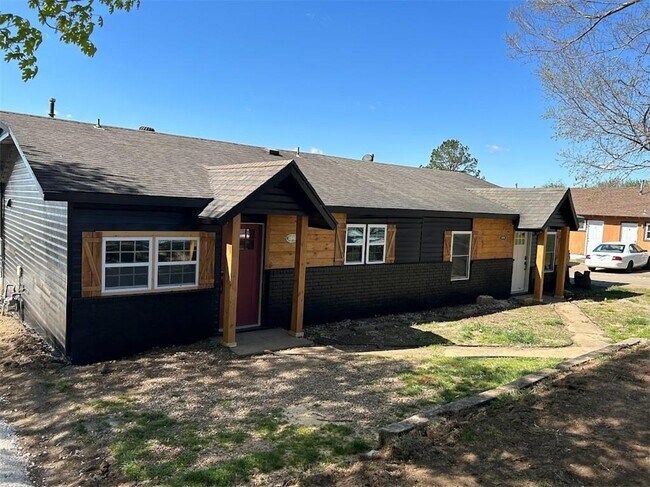 property at 1880 Kaywood Ln