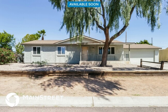property at 11502 E Crescent Ave