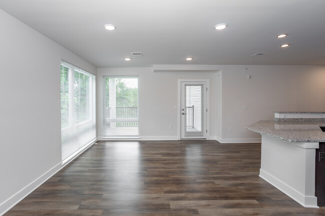 Evergreen Apartments in Monroeville, PA - Foto de edificio - Interior Photo