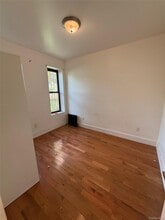 737 Sheffield Ave in Brooklyn, NY - Building Photo - Building Photo