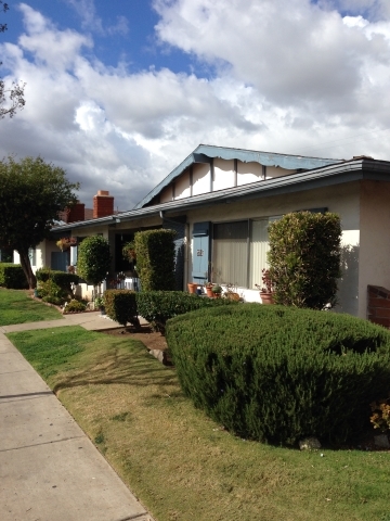 378 W Madison Ave in El Cajon, CA - Building Photo - Building Photo