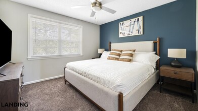 231 New Shackle Island Rd, Unit G53 in Hendersonville, TN - Building Photo - Building Photo