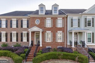 7565 Grand Reunion Dr in Hoschton, GA - Building Photo