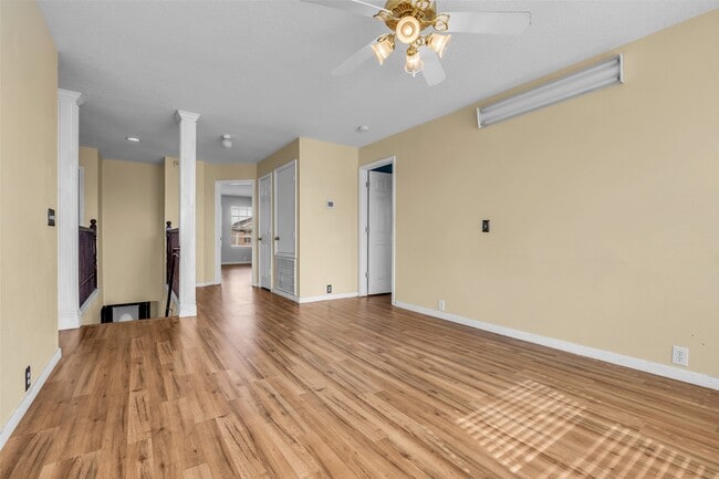 13415 Venice Villa Ln