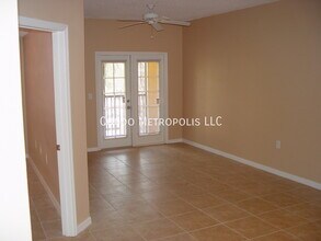 10855 Windsor Walk Dr in Orlando, FL - Building Photo - Building Photo