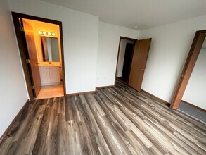 6701 Willow Pl in Godfrey, IL - Building Photo - Building Photo