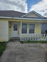 1905 Morgan St in Greenville, TX - Building Photo