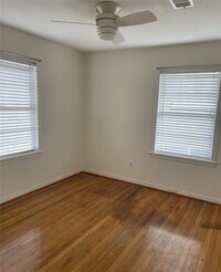 4614 Michaux St photo'