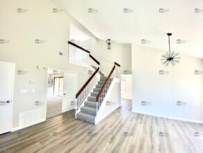 214 Paseo Marguerita in Vista, CA - Building Photo - Building Photo