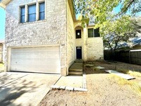 8420 Steamline Cir in Austin, TX - Building Photo - Building Photo