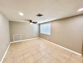 12206 Quail Run Row in Hudson, FL - Building Photo - Building Photo