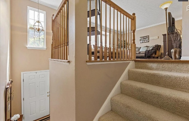 531 W Village Green Blvd in Mars, PA - Building Photo - Building Photo
