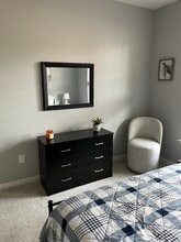 2272 Perennial Cir in Henrico, VA - Foto de edificio - Building Photo