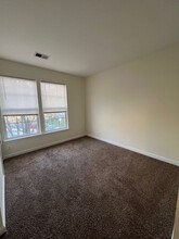 18704 Harmony Woods Ln in Germantown, MD - Building Photo - Building Photo