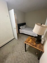 2643 N Marshfield Ave in Chicago, IL - Building Photo - Building Photo