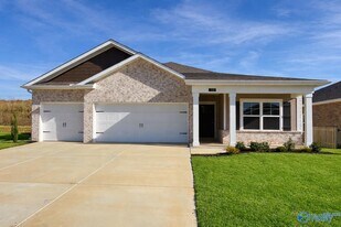 119 Legend Dr in Meridianville, AL - Building Photo