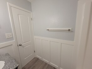 10905 Elm St-Unit -A in Jonestown, TX - Building Photo - Building Photo