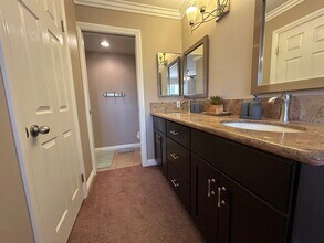 4232 Vista Panorama Way in Oceanside, CA - Building Photo - Building Photo