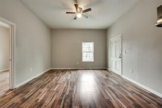 2932 Haynie St-Unit -B in Fort Worth, TX - Building Photo - Building Photo