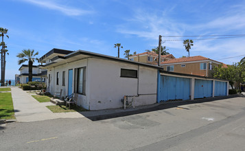 Ocean Apartments in Oceanside, CA - Building Photo - Building Photo