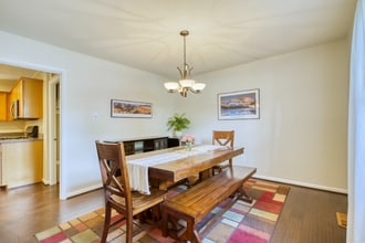 4224 Pennsboro Ct in Chantilly, VA - Building Photo - Building Photo
