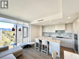7433 Cambie St. in Vancouver, BC - Building Photo