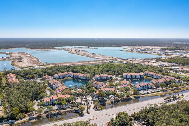 Advenir at Aventine in Naples, FL - Foto de edificio - Building Photo