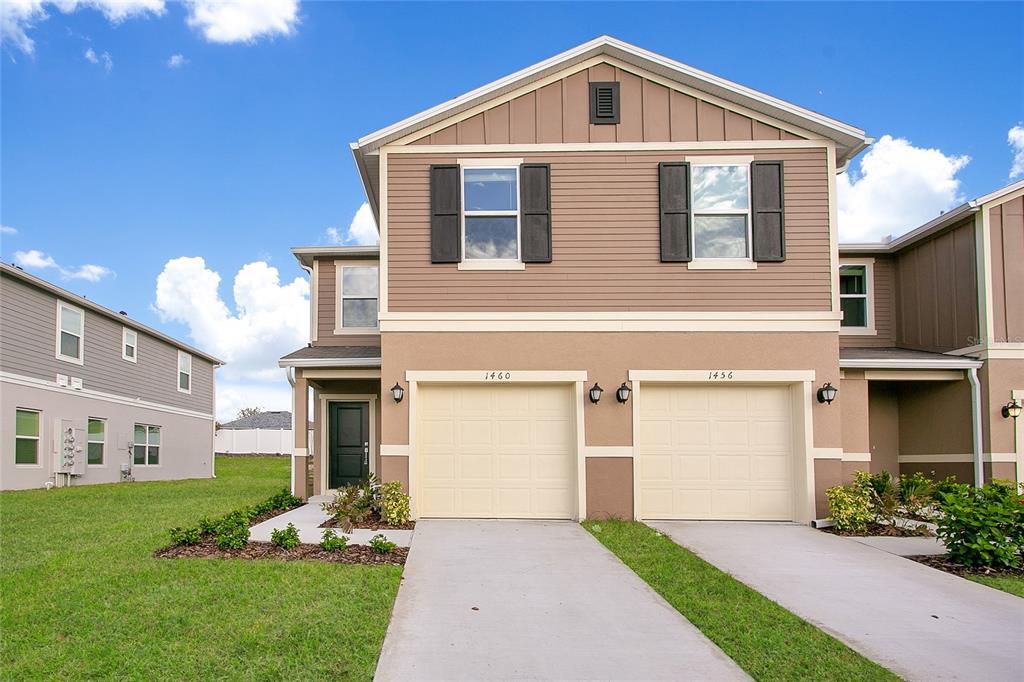 1460 Mirabella Cir in Davenport, FL - Building Photo